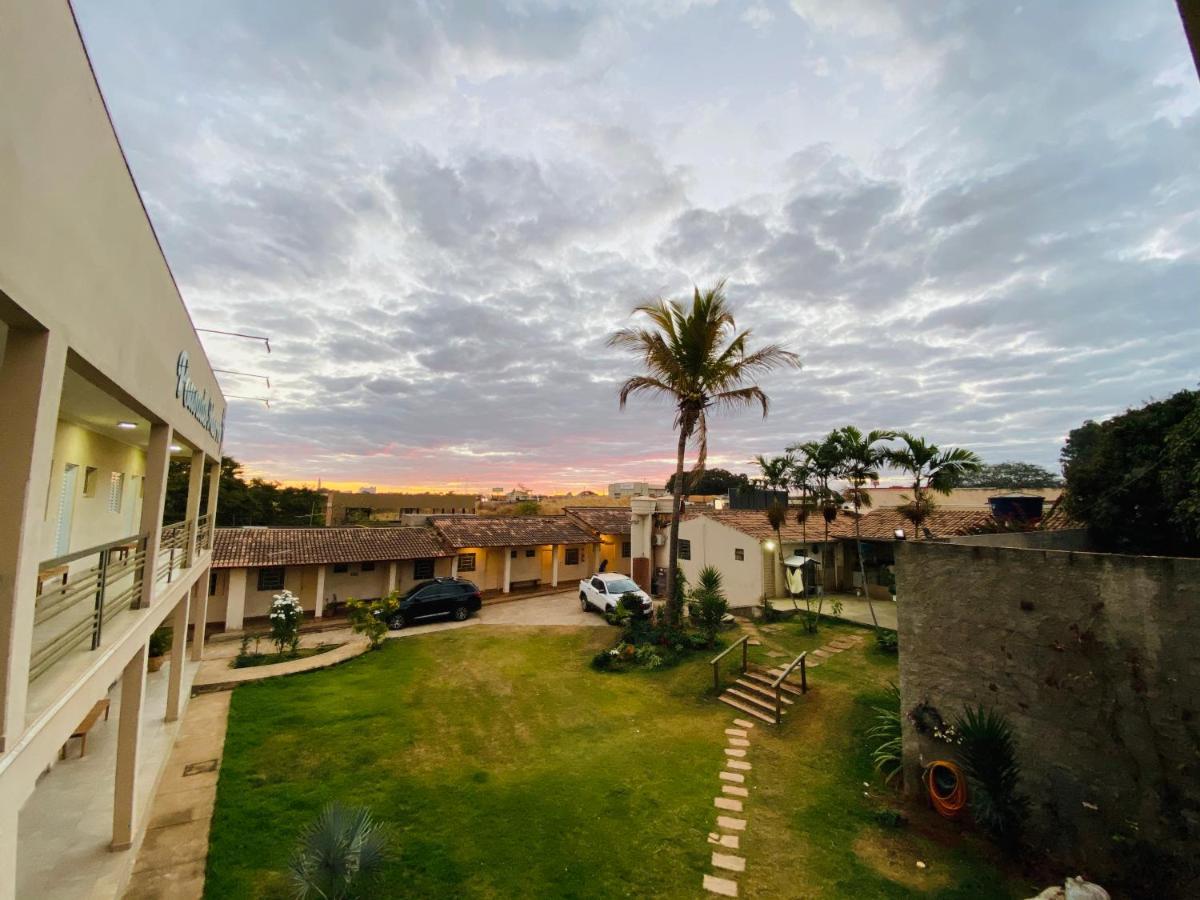 Hotel Pousada Marra Catalao Luaran gambar