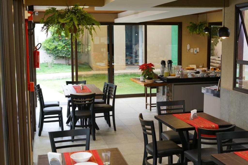 Hotel Pousada Marra Catalao Luaran gambar