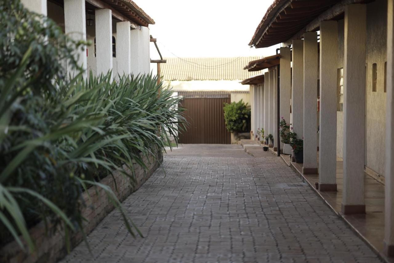 Hotel Pousada Marra Catalao Luaran gambar
