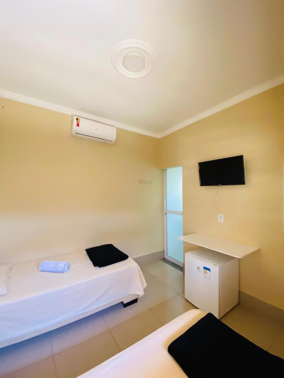 Hotel Pousada Marra Catalao Luaran gambar